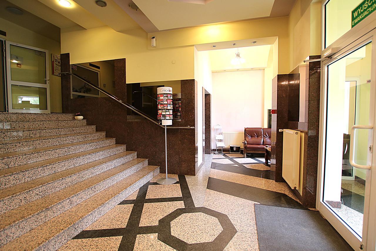 Iskra Hotel Radom Kamer foto